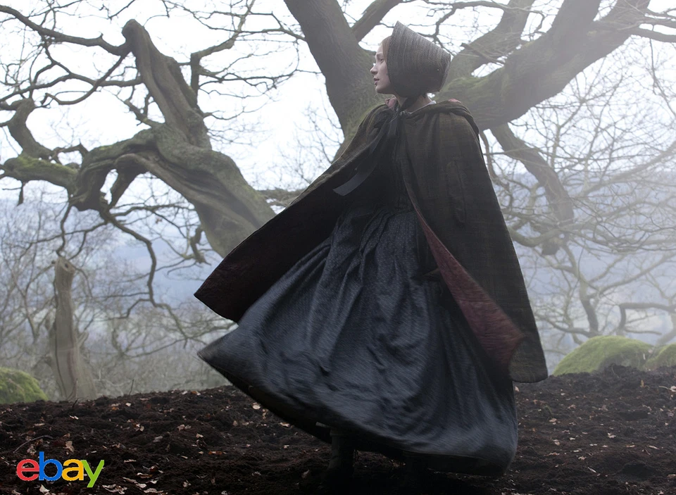 PHOTO JANE EYRE - MIA WASIKOWSKA REF (WAS280320141)