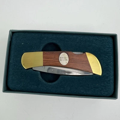 Navaja de Bolsillo Vintage Bear MGC Lockback Hecha en EE. UU. IITRI Regalo Sin Fines de Lucro Foto 1 de 4