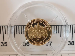 (Lot 915) Football World Champions ~ 14ct Gold Coin ~ 0.5 Gram ~ URUGUAY - Picture 1 of 3