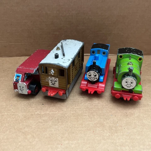 Paper Face Thomas Percy Bertie Toby - VTG ERTL Diecast Metal Thomas & Friends Cover