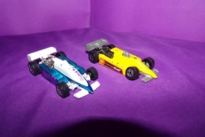 Coche de carreras Hot Wheels 1982 Fórmula Uno y carreras azules 1982 genial - Imagen 1 de 5