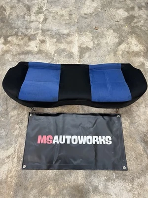Subaru WRX STi 2004-2007 sedán asiento inferior trasero tela azul #518682 Foto 1 de 4