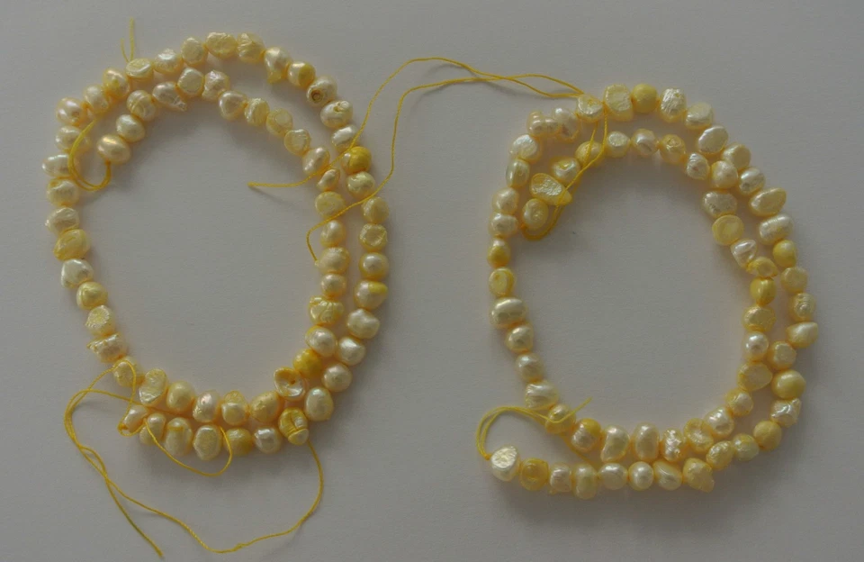 2 Stränge Süsswasserperlen - Bild 1 von 1