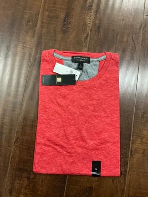 Banana Republic Men Short Sleeves Crew Neck Tee Shirt - Image 1 of 4