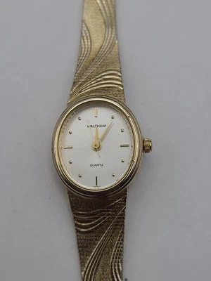  Relógio feminino Waltham tom dourado W037-007 quartzo tom dourado nova bateria funcionando - Imagem 1 de 4