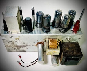 Vintage RCA Model 400 Projector Vacuum Tube Amplifier Amp 6V6 AS IS - Picture 1 of 10