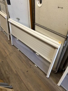 CARAVAN / MOTORHOME REMIS REMIFLAIR WINDOW BLIND AND FLYSCREEN 127 X 71 CM - Picture 1 of 2