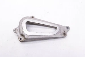 1982 81 82 83 YAMAHA XV750 XV 750 VIRAGO LEFT FOOT PEG MOUNT BRACKET Y55 - Picture 1 of 3