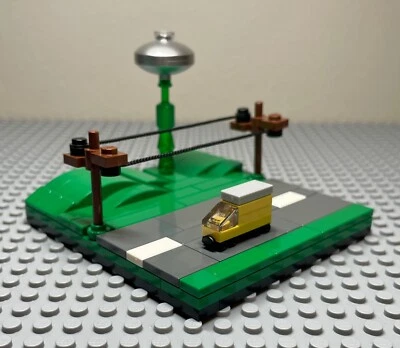 Custom Lego MOC Alien Abduction By The Highway Set + Instructions 100% Authentic - Photo 1/3