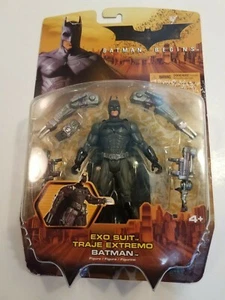 BATMAN BEGINS EXO SUIT TRAJE EXTREMO BATMAN  - Picture 1 of 2