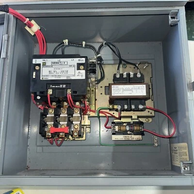 Square D Motor Control 8536SDA Size 2 3R - Image 1 of 4