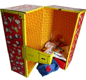 Peanuts SNOOPY'S WARDROBE TRUNK 18 x 11 x 9 for Medium / Large Plush Snoopy - Picture 1 of 6