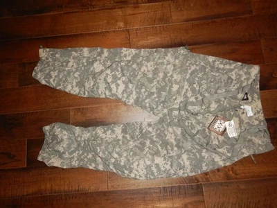 Pantalones USGI Gen III Nivel 5 Soft Shell L5 * REGULACIÓN MEDIA * UCP Digital Camuflados * ECWCS Foto 1 de 4