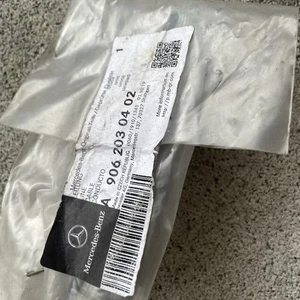 Cooling Water Pipe Head Air Compressor A9062030402 Compatible with MB Atego - Foto 1 di 4