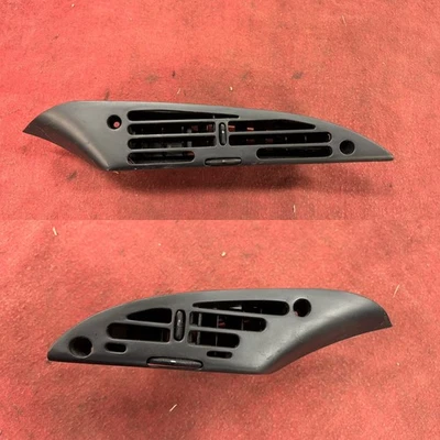 1994-1996 Chevrolet Corvette C4 Driver Side Dash AC Air Vents 10161885 - Image 1 of 4