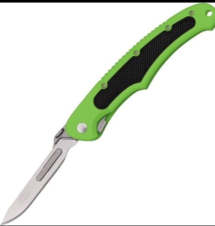 HAVALON Piranta Bolt Stainless Steel Folding Hunting Knife with ABS Handle - Image 1 of 2