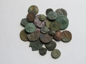 Konvolut 25 Stück Mix Römische/Griechische/Islamische Bronze Münzen Original - Bild 1 von 8