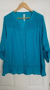 Women's NY Collection Silky Turquoise Lightweight LaceTrim Relaxed Fit Blouse 1X - Bild 1 von 12