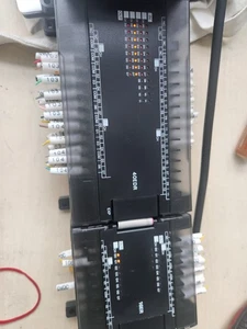 Unidad de entrada/salida Omron CP1W-40EDR + CP1W-16ER ENVÍO RÁPIDO  - Imagen 1 de 3