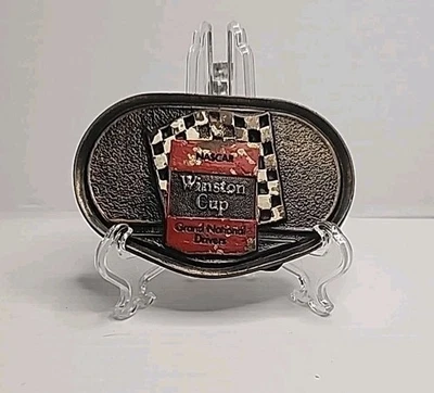 Hebilla de cinturón vintage 1983 "Winston Cup Series Grand National Drivers" Foto 1 de 4