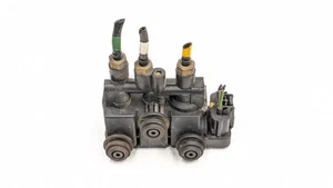 MÓDULO VÁLVULA SUSPENSIÓN NEUMÁTICA RANGE ROVER VOGUE L405 CPLA5B710AB 2014 - Imagen 1 de 9