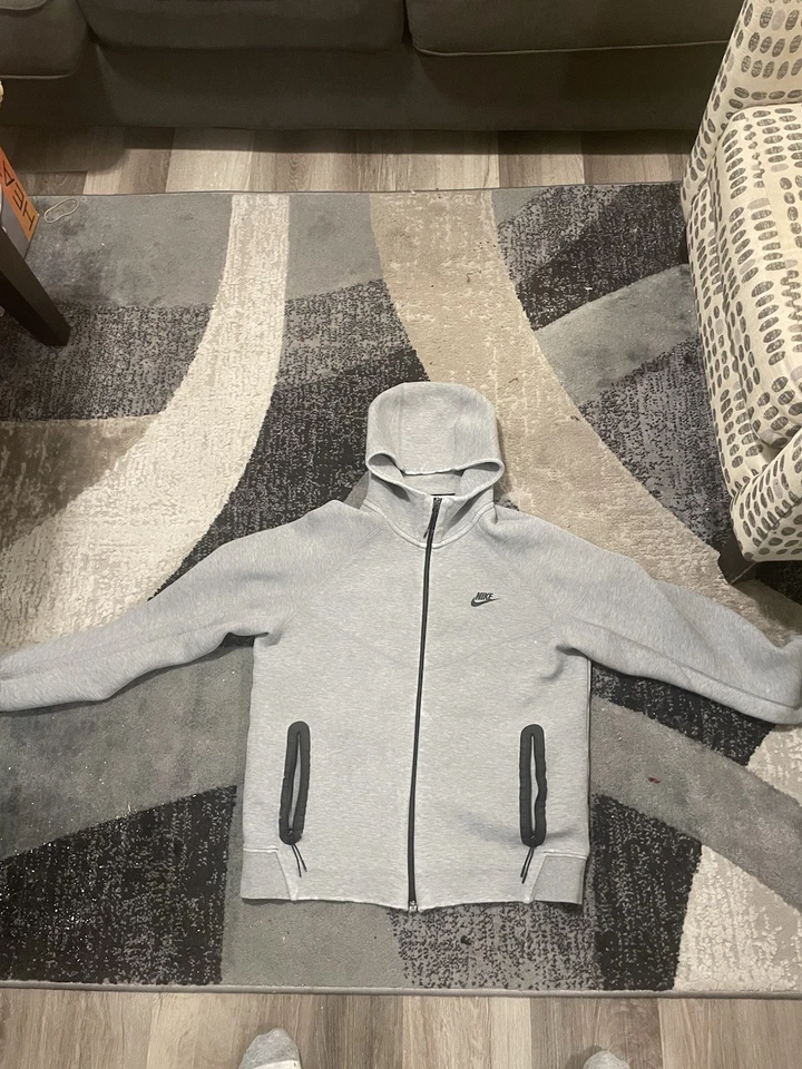 Chaqueta con Capucha Nike Tech Polar Para Hombre Talla Grande Gris Corredor de Vientos Cremallera Completa Foto 1 de 3