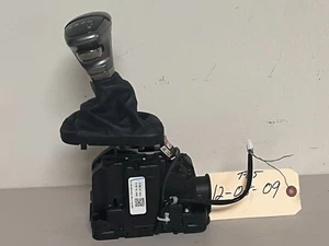 2017 - 2023 Dodge Challenger Genuine Factory Gear Shifter Knob And Shifter OEM - Picture 1 of 7
