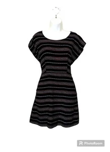 Entro Dress - Picture 1 of 4