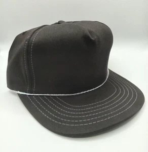 Vintage NOS braune Mütze hergestellt USA "P" Marke Trucker Cap verstellbar Leder P Caps - Bild 1 von 4