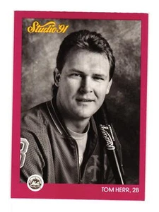 1991 Studio #205 Tom Herr New York Mets - Picture 1 of 2