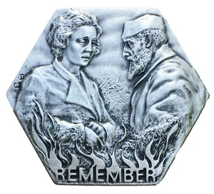 Judaic Heritage Society, "Remember the Holocaust" silver-plated Medal - Picture 1 of 2