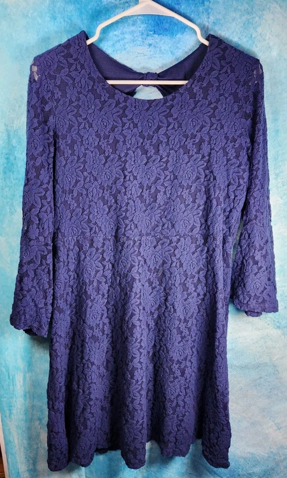 NUEVO CON ETIQUETAS VESTIDO JUSTICE GIRLS Talla 18 ENCAJE LAZO ESPALDA Azul MANGAS 3/4 PUÑOS CAMPANA EPOC  Foto 1 de 4