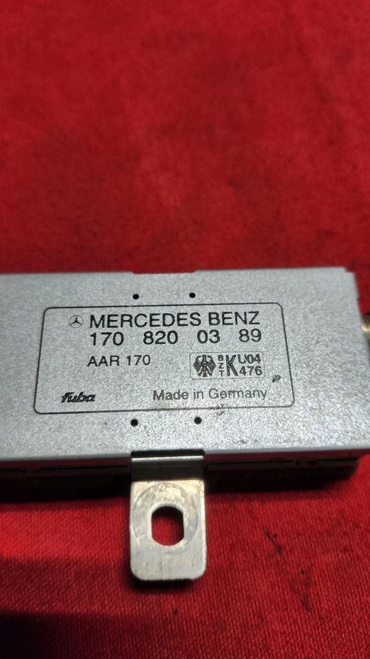 Amplificador AMP Antena 97-04 Mercede R170 SLK230 SLK320 1708200389 OEM Foto 1 de 3