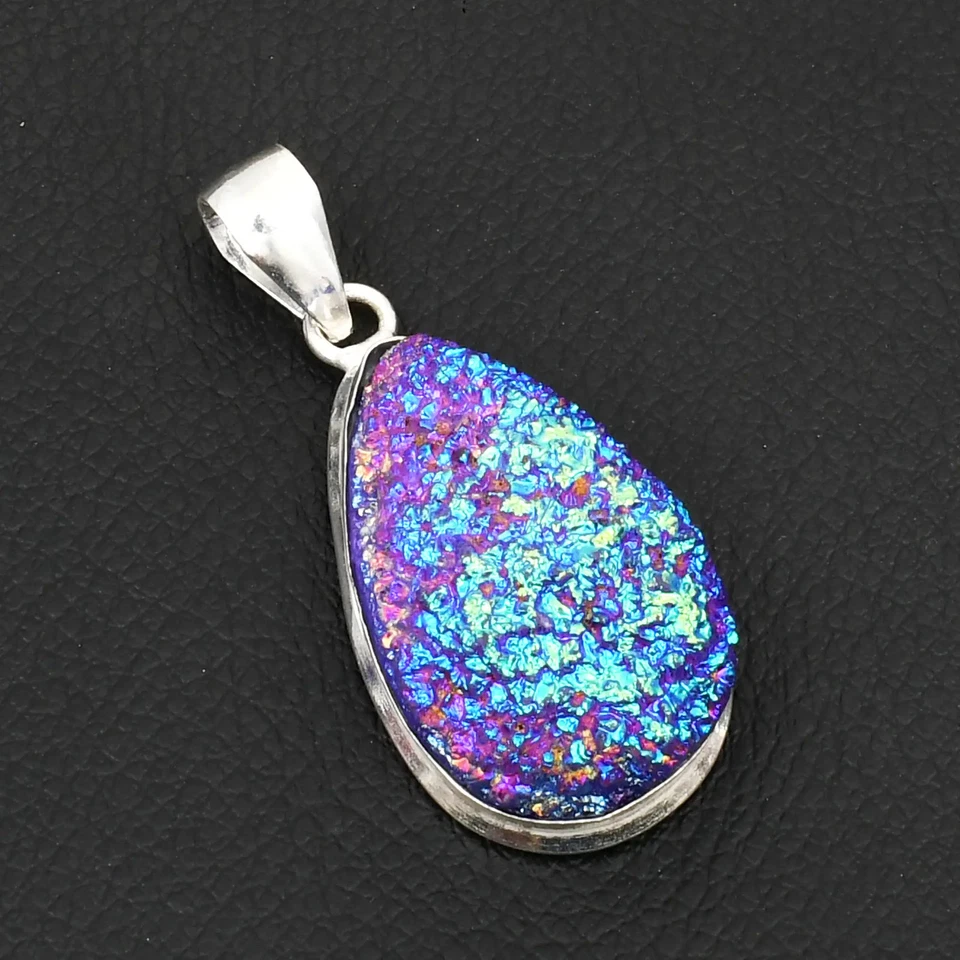 Joyería colgante étnica hecha a mano de piedras preciosas druzy de titanio para mujer 2,04" AP-24101 Foto 1 de 1