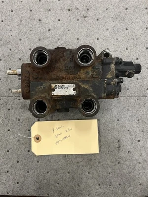 Válvula de carrete de control selectivo John Deere AM141800 AM143481 AM130171 AM133813 Foto 1 de 4