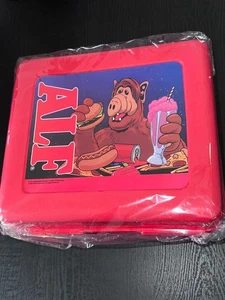 ALF  Lunch Box New EXCLUSIVE LUNCH BOX - Picture 1 of 2