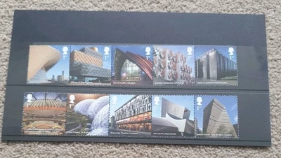 Landmark Buildings Set of 10 Stamp Set MNH GB 2017 - Image 1 of 3