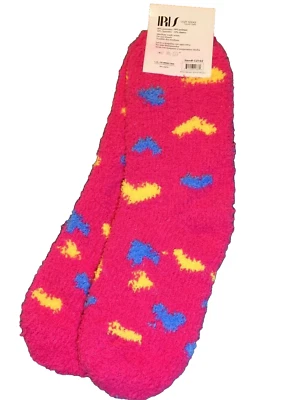 NEW IRIS Cozy Fleece Socks Pink With Blue Yellow Hearts Size One Size - Image 1 of 4