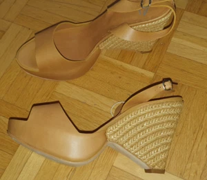 Castaner, Damen Sandalen, echtes Leder, Sandfarbe, Gr. 39, Neu - Bild 1 von 7