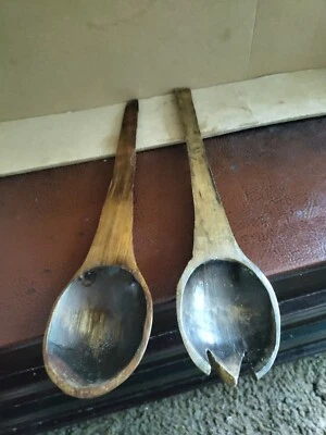 Juego de tenedor y cuchara para ensaladas hecho a mano Foto 1 de 4