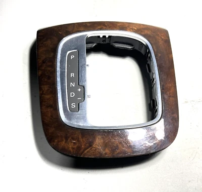 Оригинальная накладка на центральную панель переключателя передач для Audi Q3 Quattro 2015–2018 годов выпуска - Изображение 1 из 4