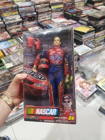 Still in box 2003 NASCAR #24 Jeff Gordon Action Figure Boy Doll 12" Road Champs Cover
