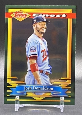 2021 Topps Finest Flashbacks #72 Josh Donaldson Minnesota Twins - Image 1 of 2