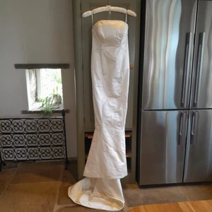 Caroline Castigliano Wedding Gown - Picture 1 of 10