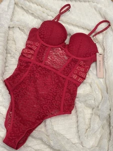 BCBGeneration Body Spitze dunkelrosa "Love Potion" Leoprint M Neu mit Etikett - Bild 1 von 7