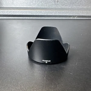 Fujifilm Petal Gegenlichtblende 16-50 für XC 16-50mm f/3.5-5.6 OIS Objektive (#16775) - Bild 1 von 4