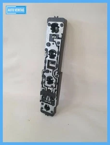 original Opel Omega B lamp carrier carrier lamp rear left or right 14357700 - Picture 1 of 3