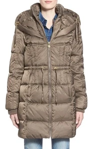 NEW BETSEY JOHNSON $229 TAUPE PILLOW COLLAR HOOD QUILTED PUFFER COAT SZ XS - Picture 1 of 4