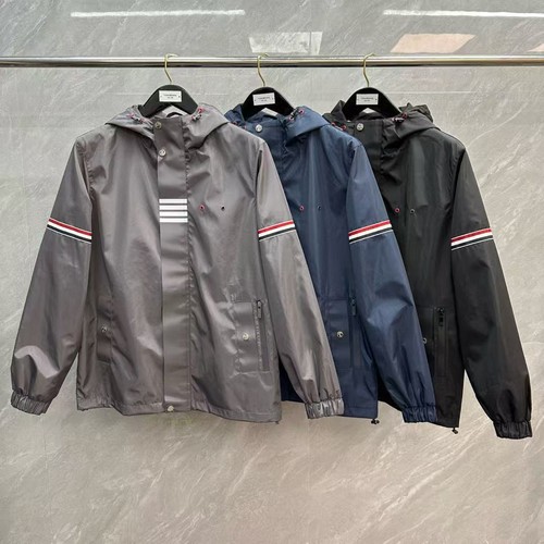 Giacca Thom Browne uomo donna a righe nylon con cappuccio casual maniche lunghe