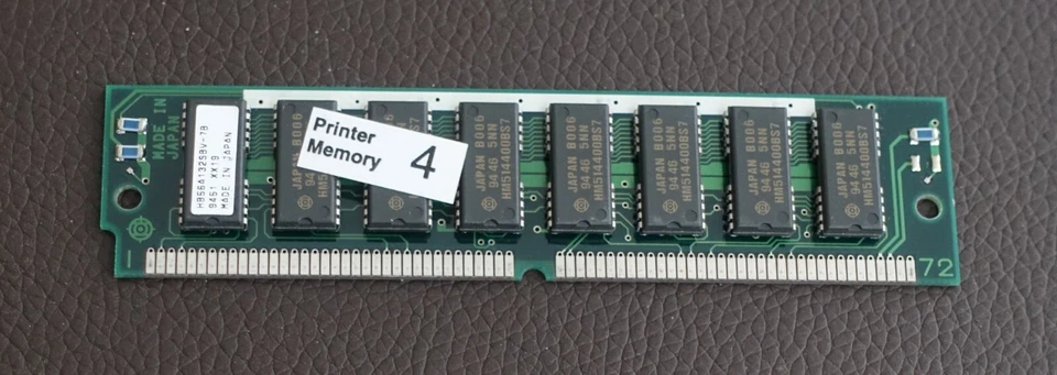Hitachi 4MB Fast Page DRAM Memory Module (HB56A132SBV-7B) - 70ns - SIMM-72 - Image 1 of 2